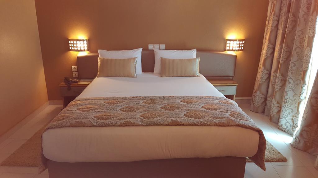 Rania Belmadina Hotel Casablanca Eksteriør bilde